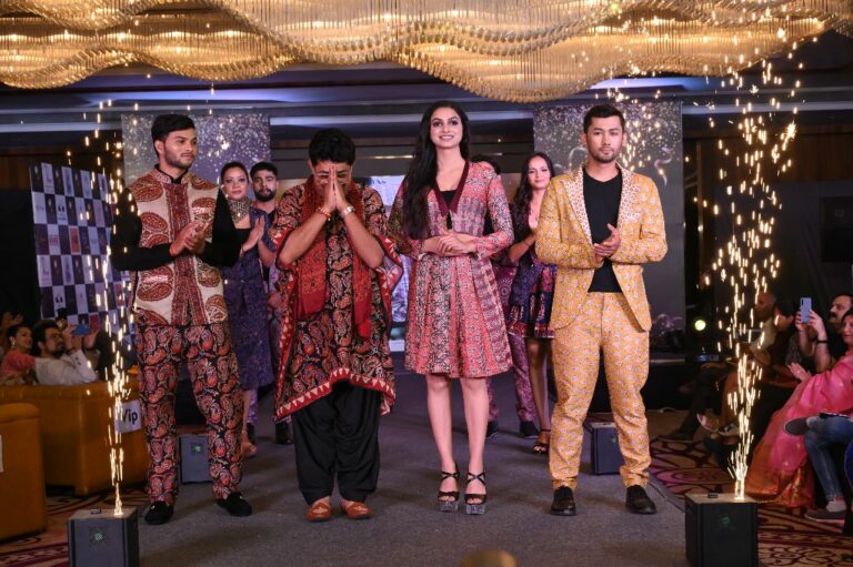 World Designing Forum Sets Remarkable Benchmark for New Fashion Industry on National Handloom Day