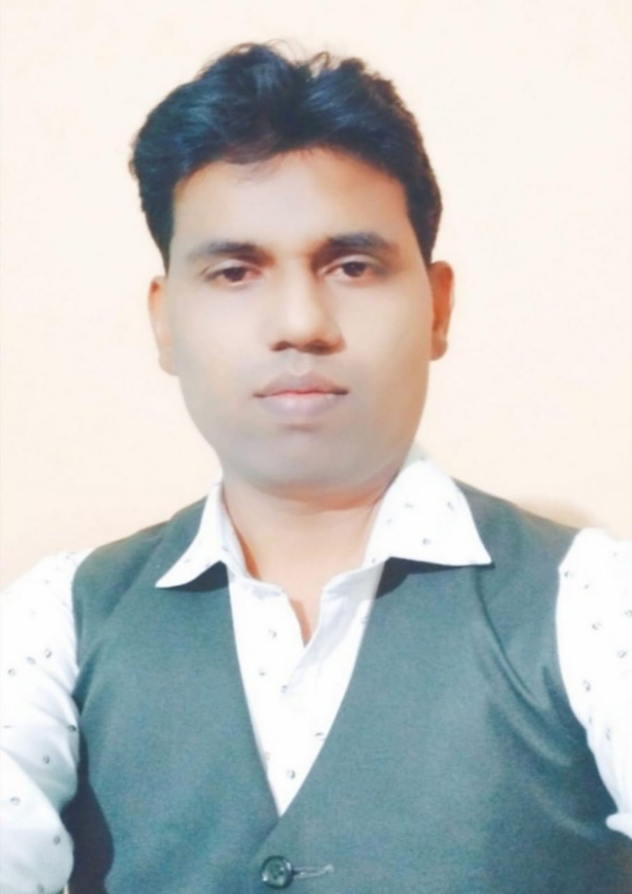 Author Sher Singh wrote a beautiful Hindi song ‘Har pal har ghari’ in just 30 seconds