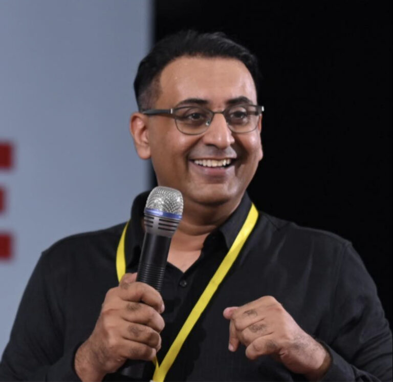 Revolutionising Industries: AI’s Impact on Digital Marketing in Healthcare, Pharma, Food, Real Estate, Travel, and Education