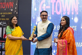 Prestigious Education Award presented to Parmanu Defence by Manka Gandhi