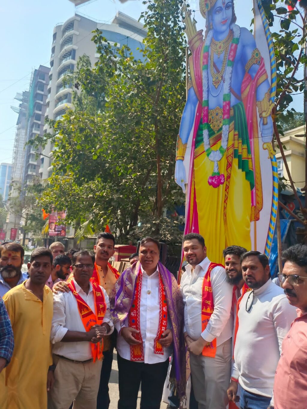 Arjun Kandhari from Yuvasena organizes live LED screening of Ram Mandir inauguration for the common man.