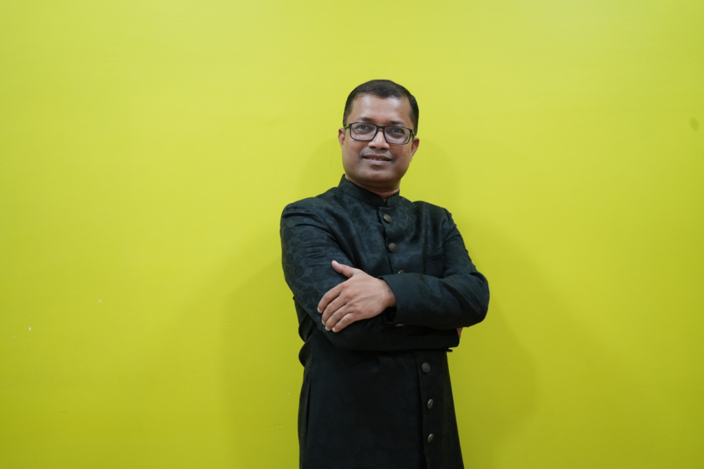 Dr. Sanjay Saha Ki Rama  a Luminary in Energy Medicine and Ancient Energy Professor Mahaguru