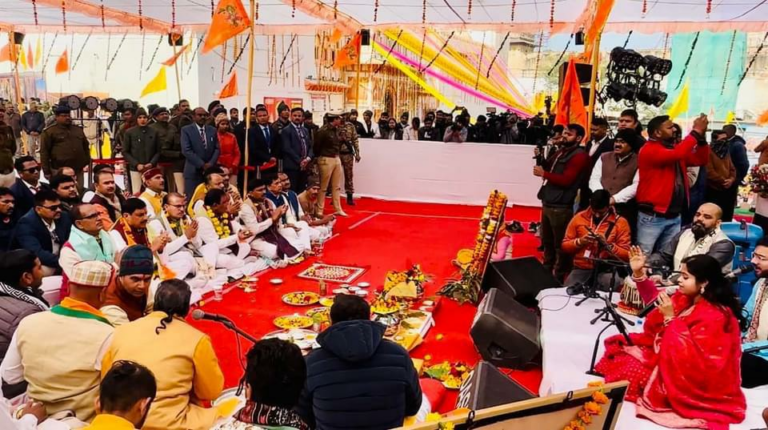Sanskrit Singer Madhvi Madhukar’s “Madhuram Vrind” Band Performed in Ayodhya and Orchha During Consecration Ceremony Of Lord Ram.