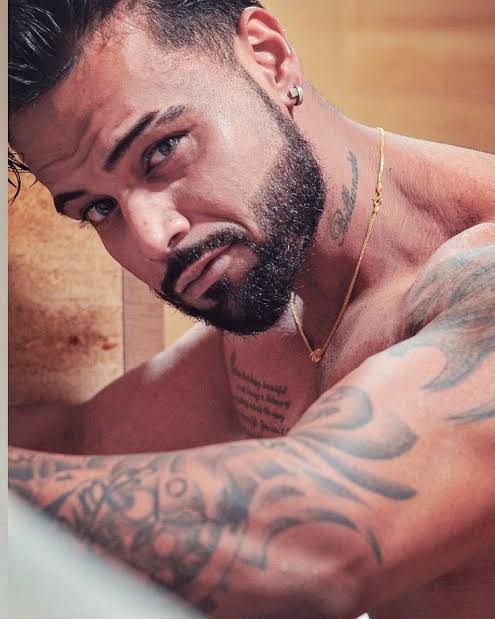 Indeep Bakshi Rocks the Stage at Kala Ghoda Arts Festival