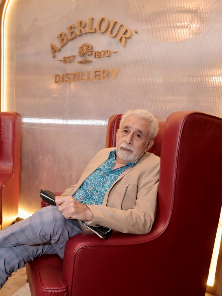 Ace Actor Naseeruddin Shah Captivated Audience With A Brilliant Reading Of Premchand’s Masterpiece, ‘Shatranj Ke Khiladi’