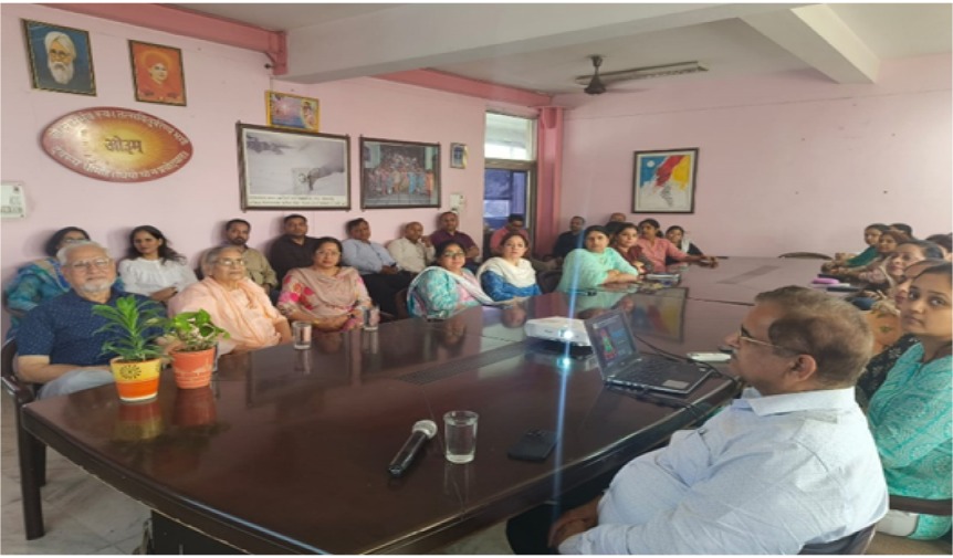 DAV Institute of Management organized a session on Discovery of God through Quantum Physics and Bhagavad Gita