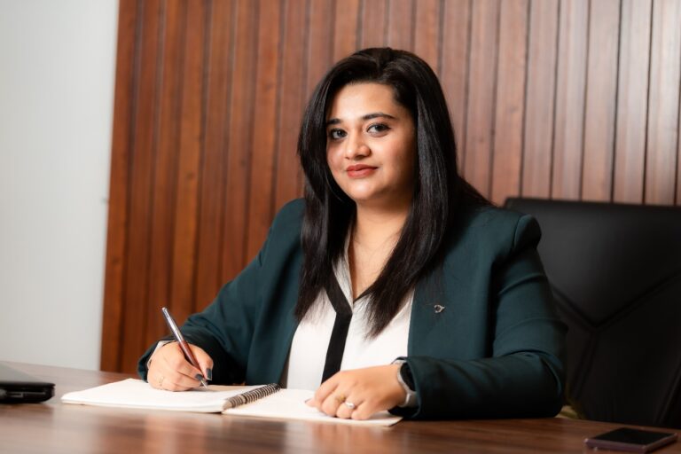 Sushmita Gupta: Revolutionizing the Beauty Industry with Rayz Cosmetics