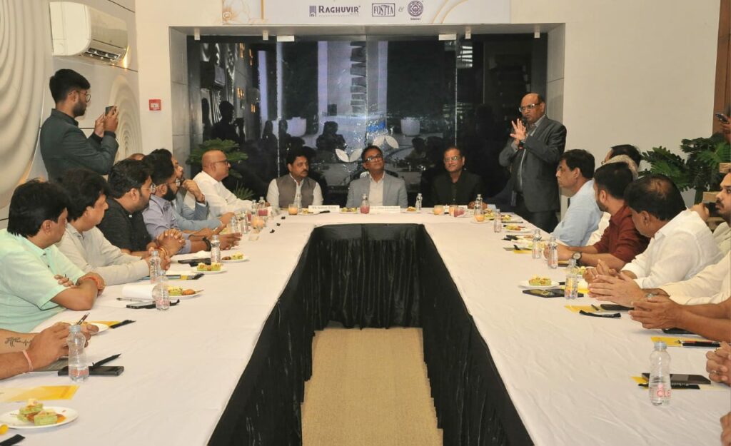 Entrepreneurs Meet Drives Textile and Garment Trade Collaboration at Raghuvir Scarlett in Surat