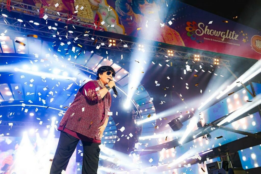 Falguni Pathak’s Navratri 2024: A Harmonious Blend of Sur, Taal, and Garba at Maharashtra’s Grandest Celebration