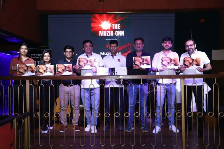 A Melodic Evening by MuzikOnn at The Hard Rock Cafe