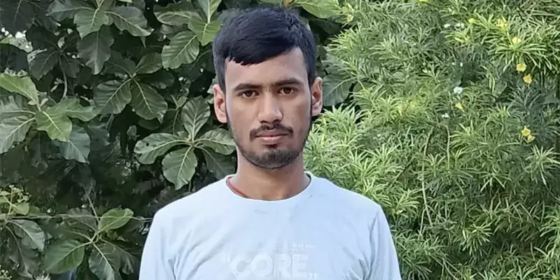 The story of Anmol Kumar: Aiming to pioneer Quality Medical Treatment in Chhapra, Defying Big City Norms