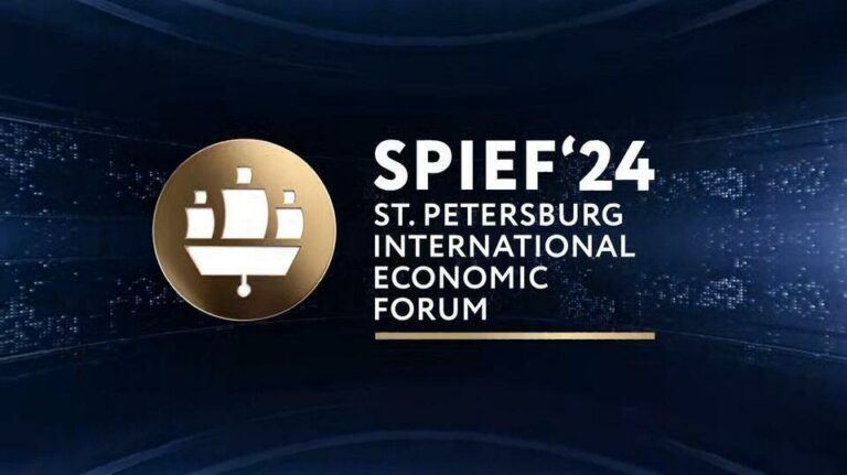 Russia and India Strengthen Economic Ties: Bilateral Trade Growth Discussed at Mumbai Forum