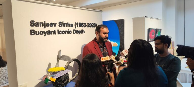 A Celebration of Art: Buoyant Iconic Depth Opens to Acclaim in New Delhi
