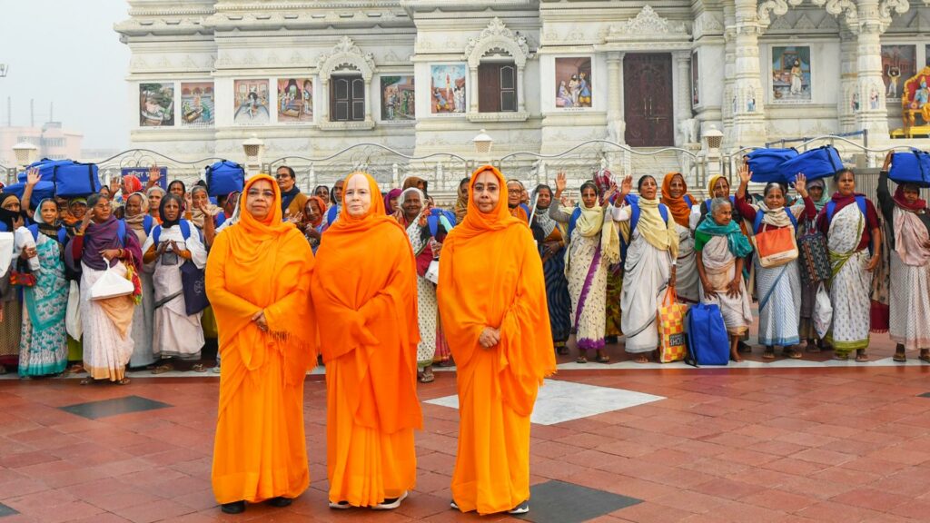 Uplifting Lives: 14,000 Impoverished Widows and Holy Men Receive Aid at Prem Mandir and Kirti Mandir