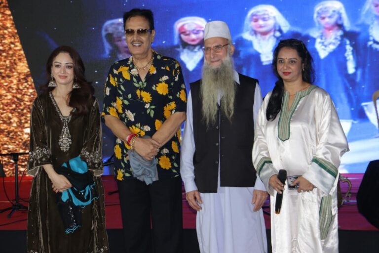 Enjoy the paradise of Kashmiri culture, food and valleys – ‘Pumbuch’ (A Grand Cultural and Food Art Festival) a unique event for the first time in Mumbai after three decades.