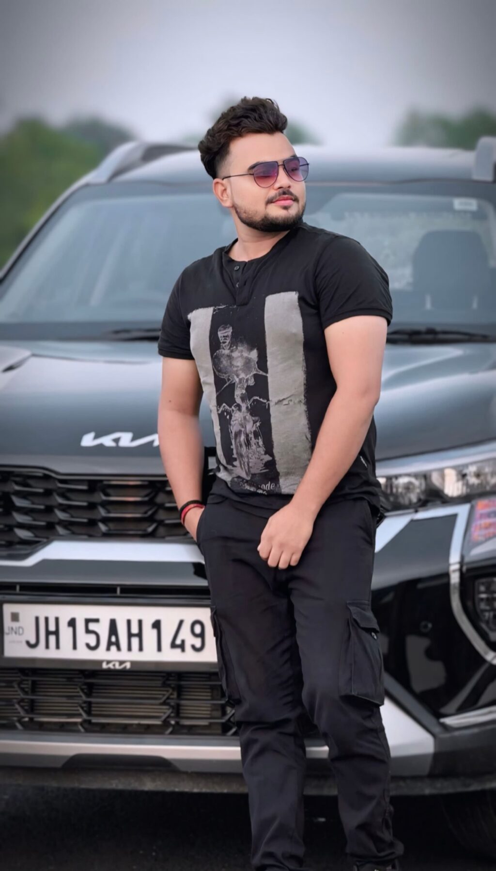 UTUBER PANDEYJI: Sumit Kumar Pandey’s Journey from a Jharkhand Village to YouTube’s Financial Educator
