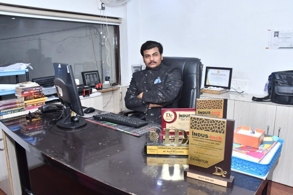 Ronit Kushwaha: Founder of VibeSocial, Revolutionizing Online Reputation Management in India