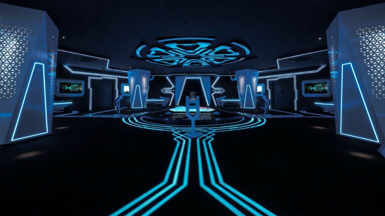 Rubenius: Designing Future-Ready Experience Centers to Transform Client Engagement and Branding