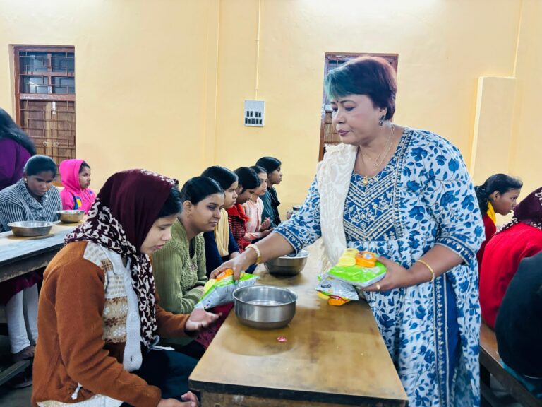 Fashion Icon Putul Dhar Celebrates Birthday with an Inspiring Act of Kindness