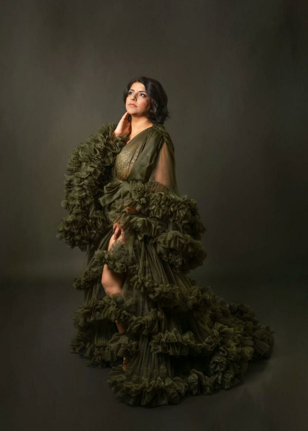 Simer Dhillon: A Trailblazer Redefining Empowerment, Elegance, and Equity