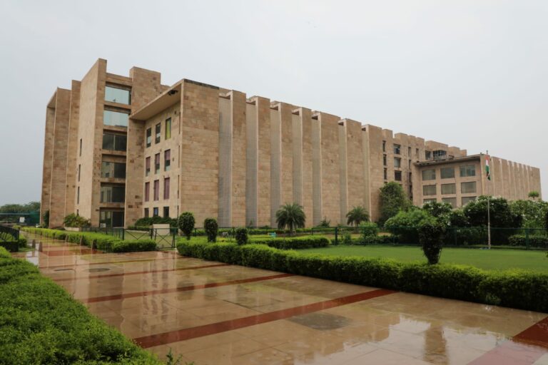 Galgotias University Achieves Platinum Rating in Journalism and Mass Communication Studies from QS I-GAUGE