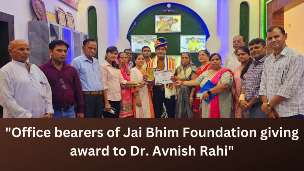 Lyricist Dr. Avnish Rahi honoured with Life Time Achievement Award