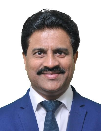 Cutting edge minimally invasive techniques in Laser for Glasses – making procedures more safe and accurate.