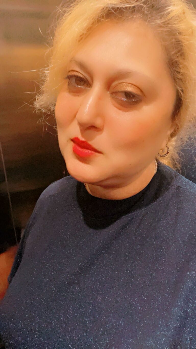 Media Powerhouse Parul Chawla Unveils Industry Secrets on Sutradhar with Vineet Rai