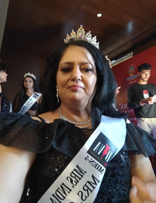 Anjali Saxena: A Multifaceted Visionary in Literature, Spirituality, and Leadership