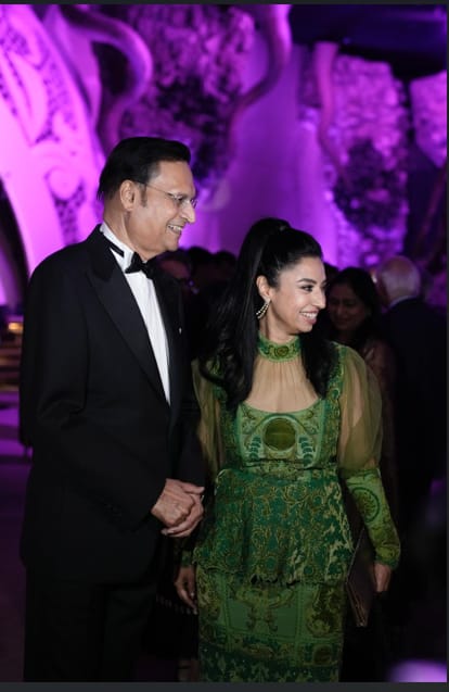 Glitterati gather to celebrate Rajat Sharma and Ritu Dhawan’s 25th wedding anniversary