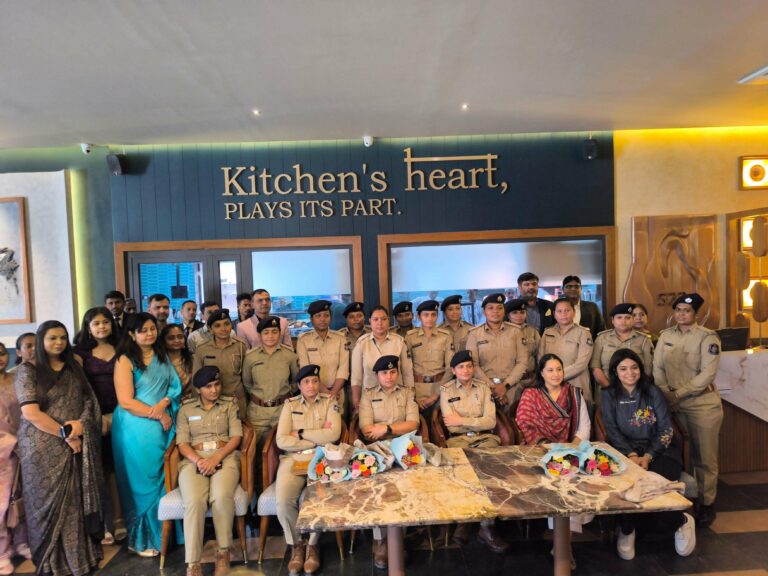 Chef Aanal Kotak launches new restaurant 522, honors women police constables and officers of SHE TEAM