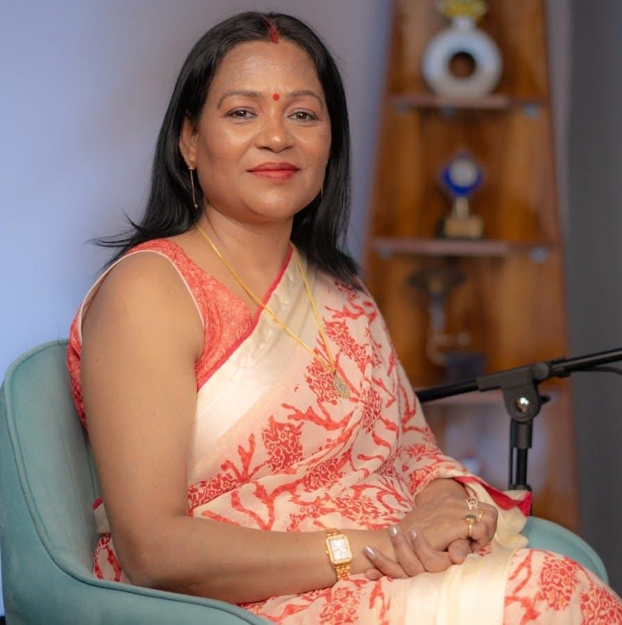 Renowned Indian Astrologer & Tarrot card reader Anjana Nayyar Revolutionizes Astrology with Ancient Wisdom