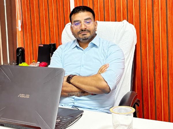 Mast Banarasi Paan: A Tobacco-Free Revolution Led by Visionary CEO Mr. Panchanand Thakur