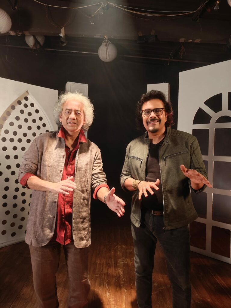 Bickram Ghosh & Taufiq Qureshi’s Dum is a Masterstroke of A Cappella and Body Percussion with stunning arrangements .