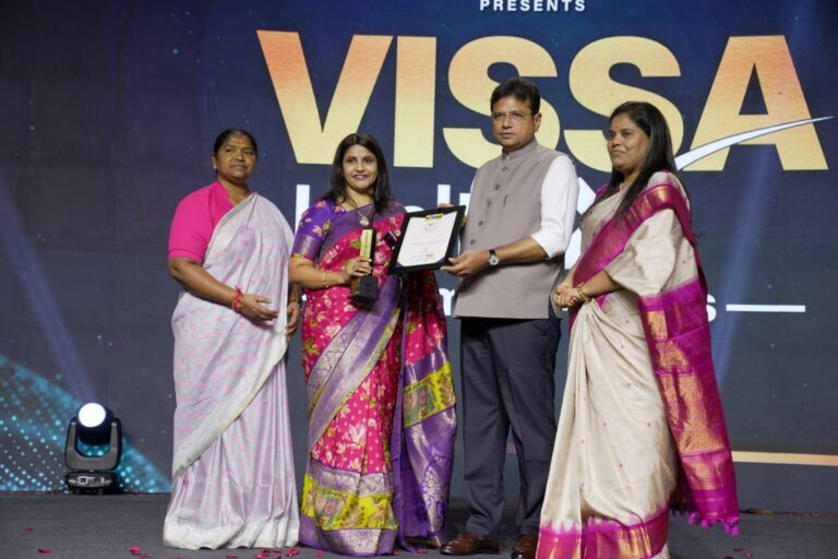 Dr. Swapna Chekuri Honored as “Hyderabad’s Top Fertility Specialist” at Vissa TV Health X Awards 2025