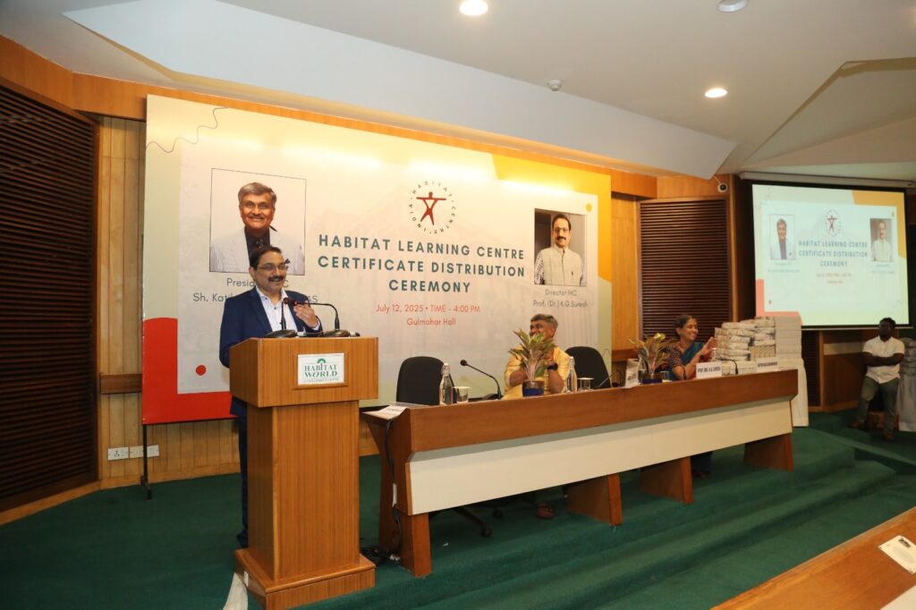 Empowering Young Minds: HLC to launch Mobile Journalism & Social Media Courses; Certificate Distribution Ceremony Held at IHC