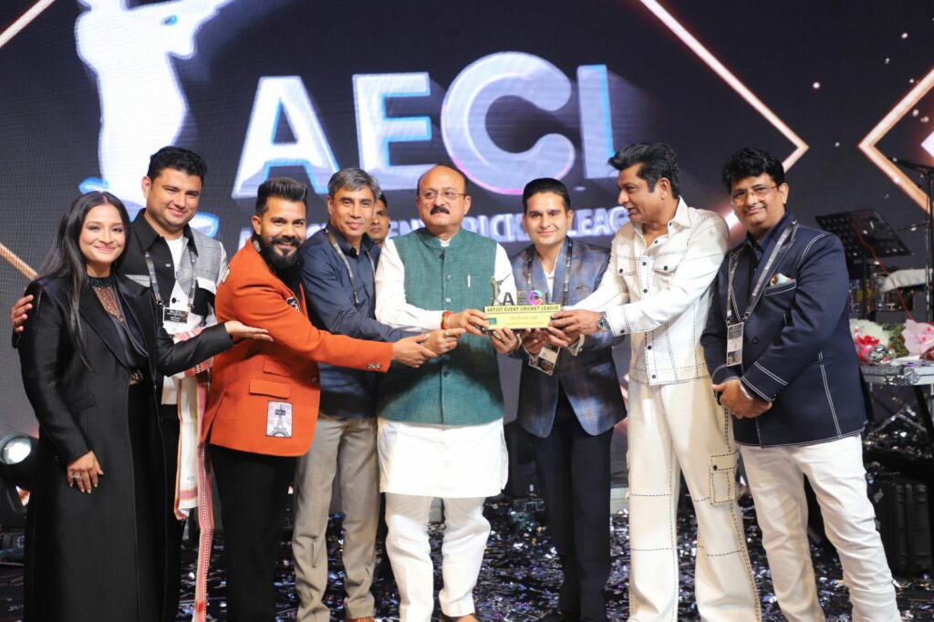 Delhi Home Minister Flags Off AECL Season 7 Amid Star-Studded Launch in Capital