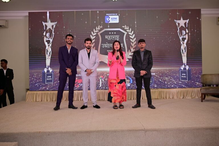KPM Media Honors Entrepreneurs with ‘Maharashtra Udyog Gaurav Awards 2025’; Over 65 Awardees Felicitated by Actress Prarthana Behere