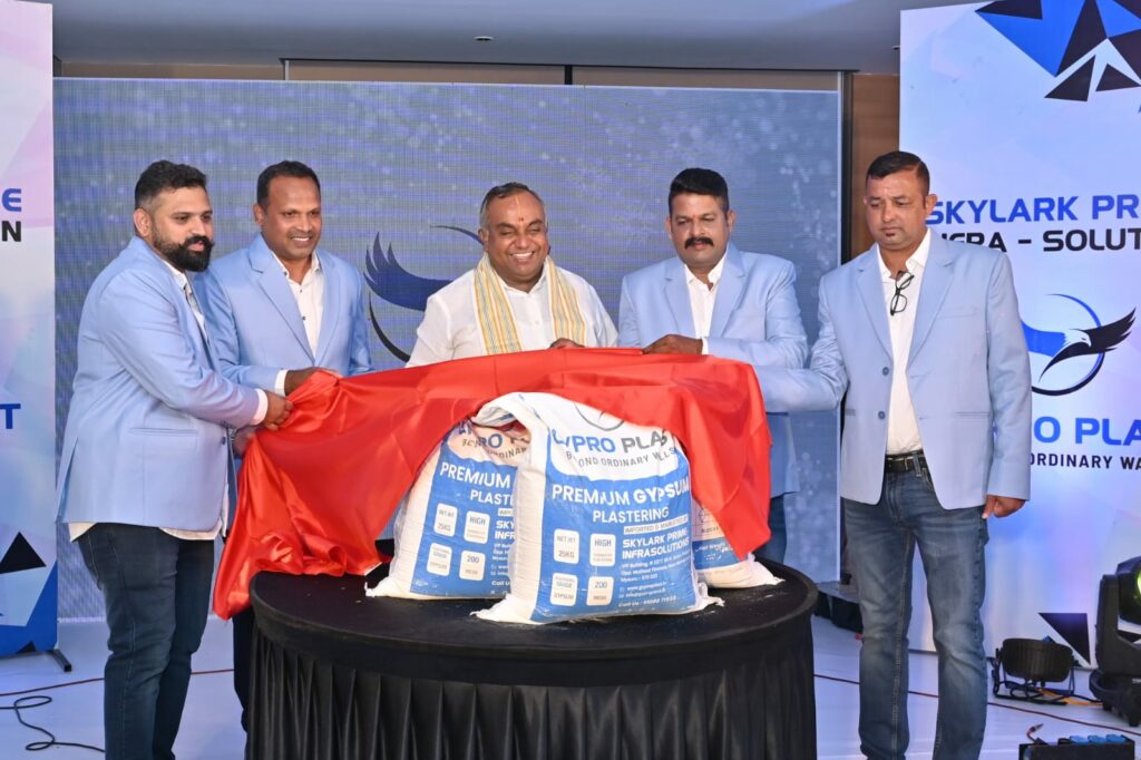 India’s Plastering Revolution Has Officially Begun!