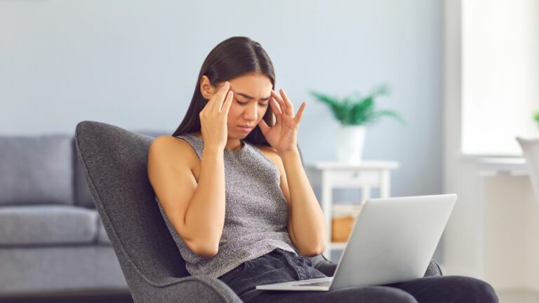 How to Reduce Pain from Strain, Fatigue, or Long Working Hours