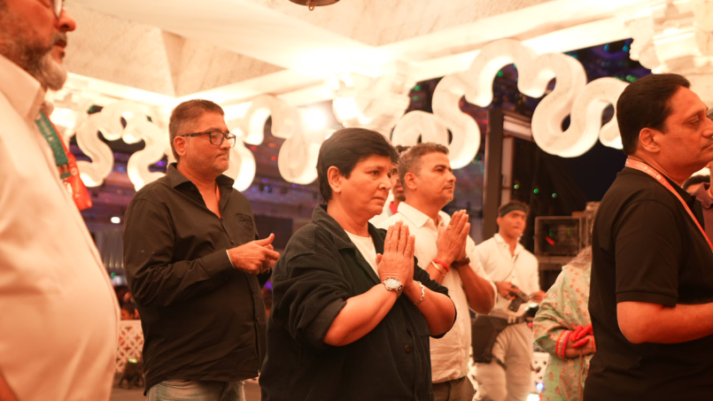 Falguni Pathak Unveils First Look of India’s Biggest Outlet Mall at Jio World Convention Centre