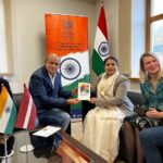 Sixteen-Year-Old Aadya Kanchan Wins Youth Talent Award at 2nd Fairtrade in India Conference