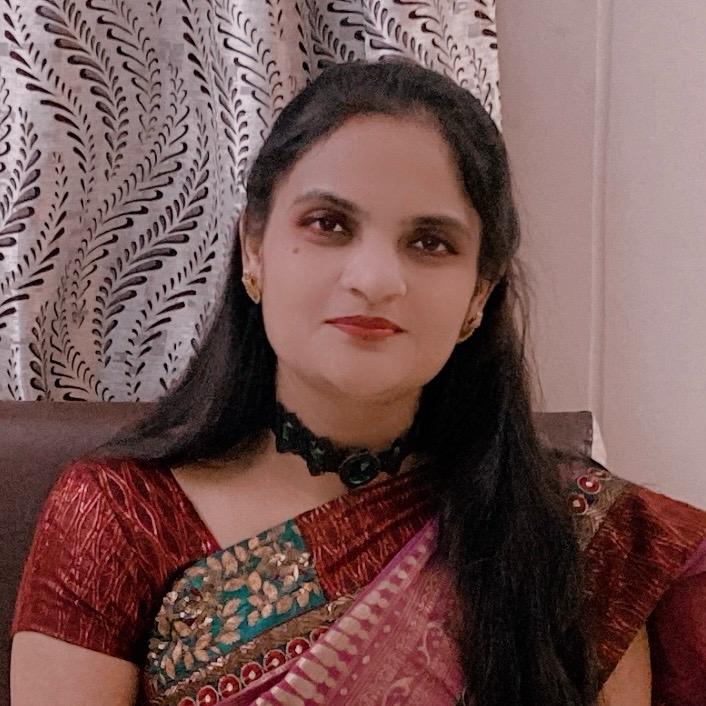 Dr. Vikrant Bhujbalrao Hosts Dr. Monali Wagh on “V Show – Vikrant’s Intellectual Entertainment”