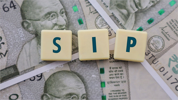 How to Combine ELSS and ETFs for Tax Planning and Portfolio Growth