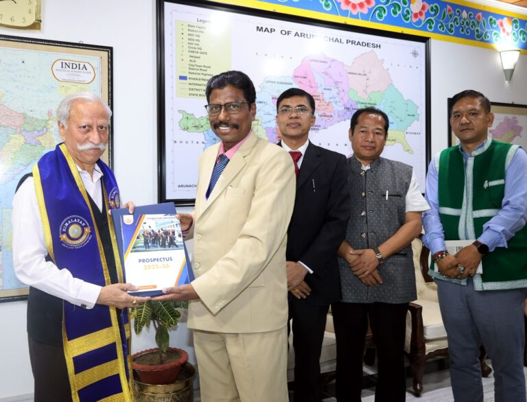 Governor of Arunachal Pradesh Interacts with Delegation from Himalayan University and Higher Education Department