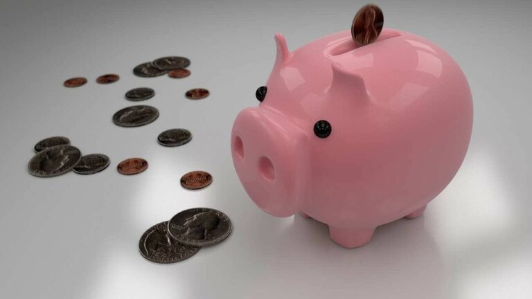 FD Returns Explained: How to Calculate Compounding Interest for Higher Maturity Amounts