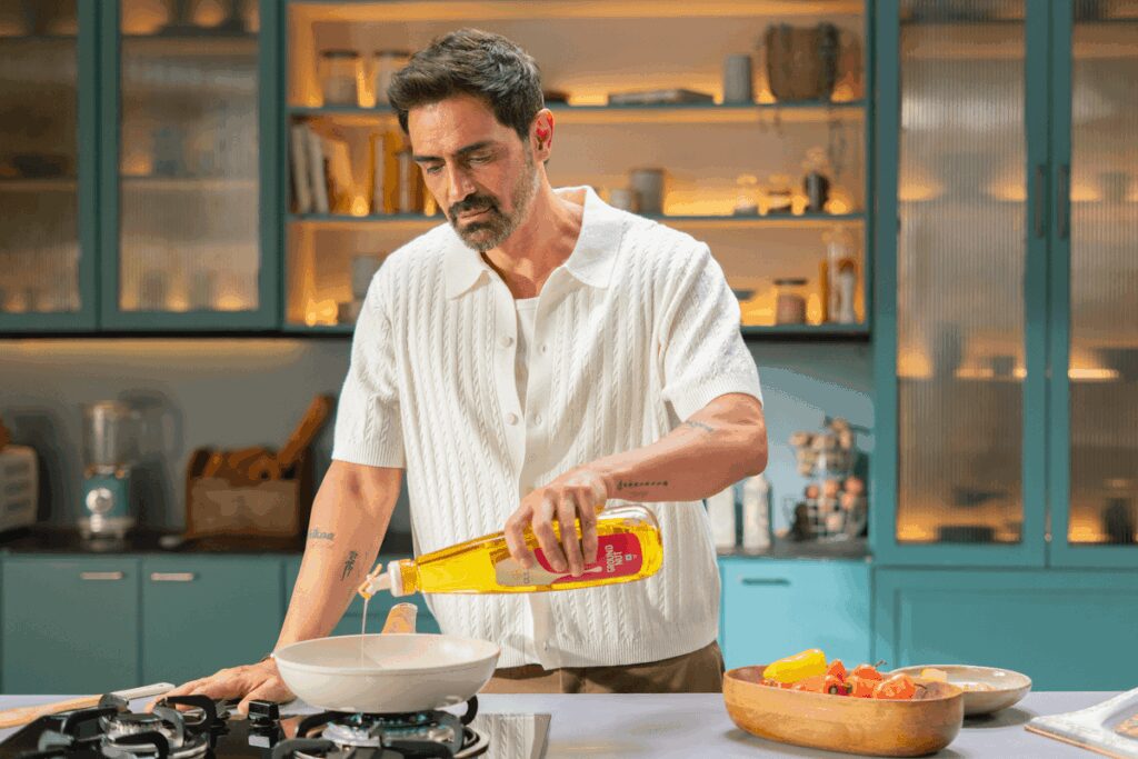 Gulab Teams up with Arjun Rampal to celebrate the Good Side of Life with Cold-Pressed Oils