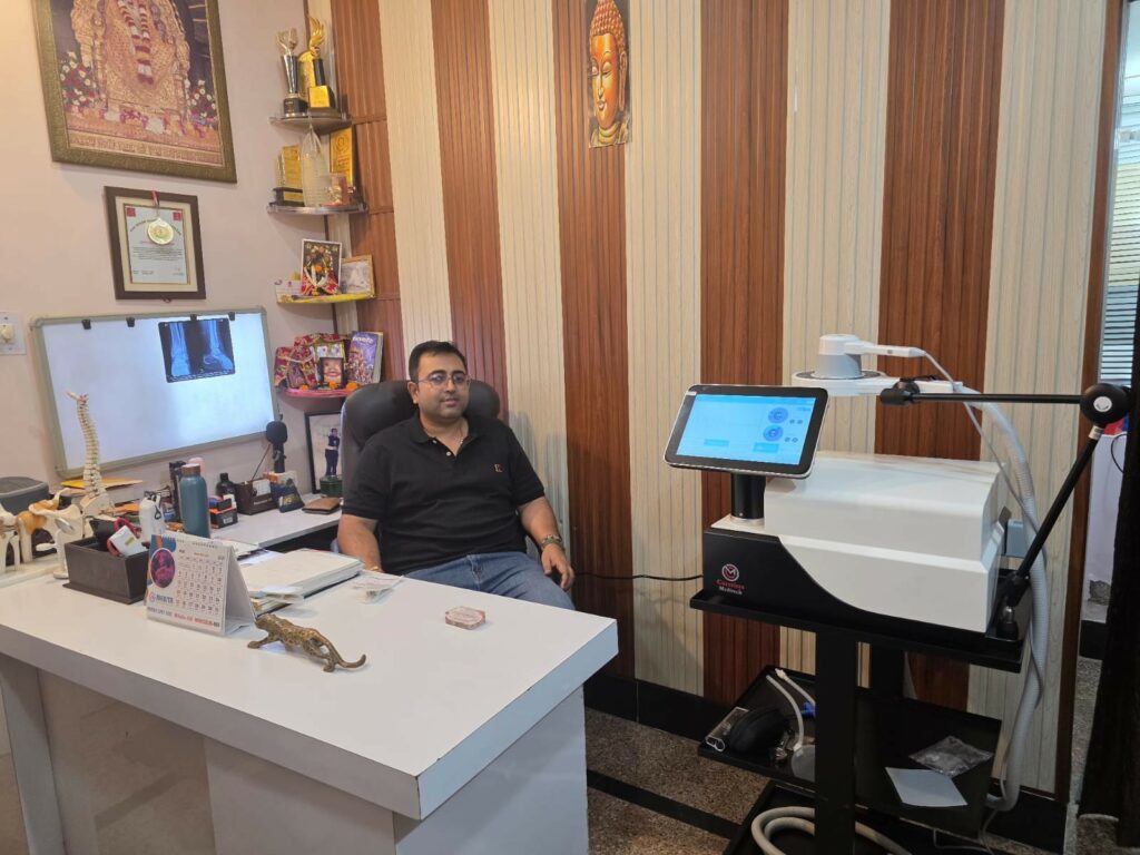 Medical Revolution in Patna : Dr. Rajiv Singh Launches Advanced Non-Surgical Technology Without Knee Replacement