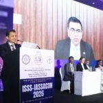 A new Bhojpuri song, “Hamar Koi Ka Kariye,” is released, featuring Ashutosh Thakur.