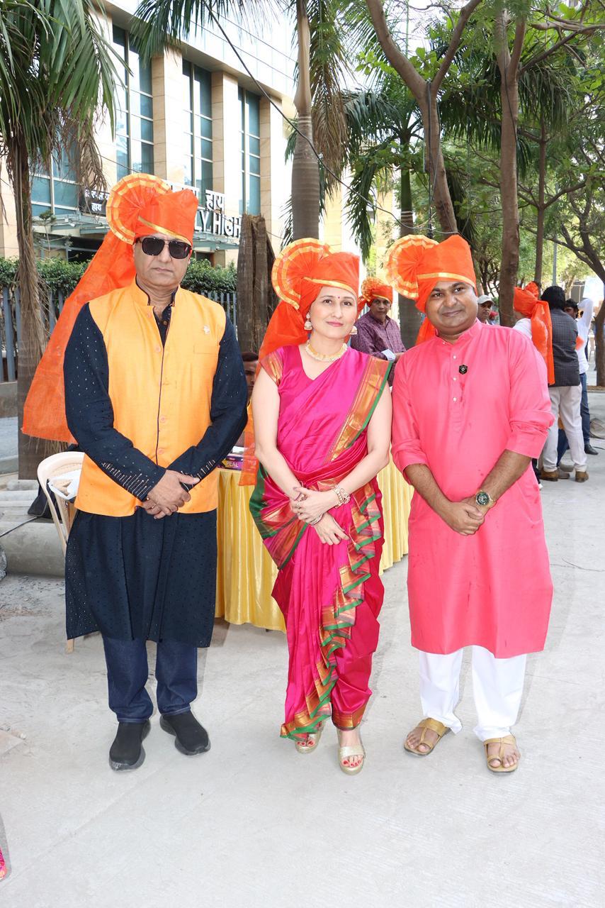 Bharatiya Navvarsh Swagat Yatra (Yugabd 5128) Organised by Navvarsh Swagat Samiti  (Shri Swami Samarth Nagar, Andheri West) United Andheri West in a Grand Gudi Padwa Celebration graced by Chief Guest Geetanjali Mehlwal